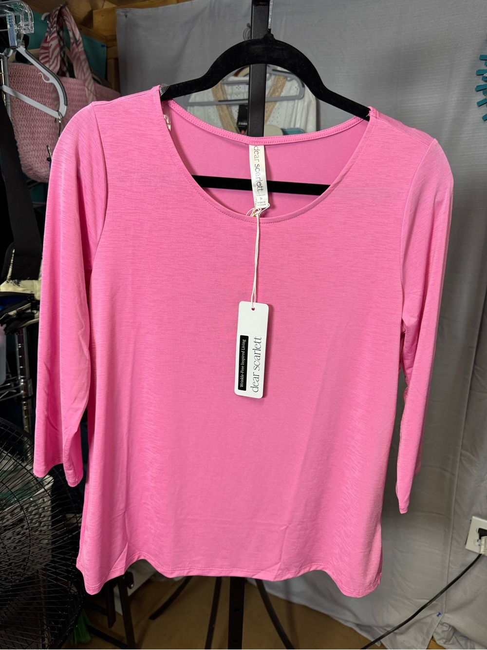NWT Dear Scarlett pink Top